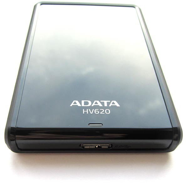 Портативный накопитель DashDrive HV620 от ADATA