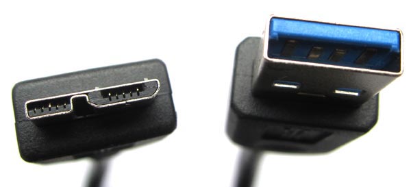 Коннекторы комплектного кабеля ADATA DashDrive HV620