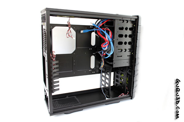 Корпус InWin Dragon Rider