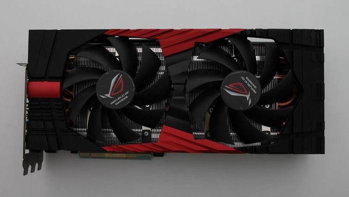 Свежие фотографии двуглавой видеокарты ASUS MARS II