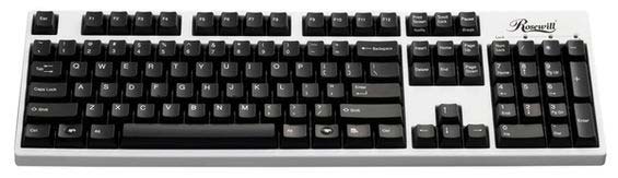 На фото то ли RK-9000I, то ли RK-9000BRI от Rosewill