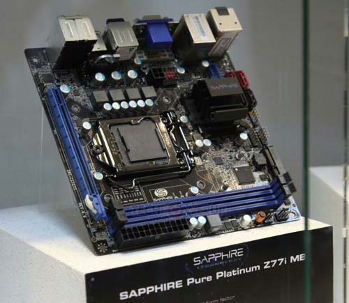 Sapphire показывает материнскую плату Pure Platinum Z77i