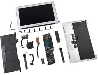 Заглянем внутрь 13" лэптопа MacBook Air образца середины 2013 года