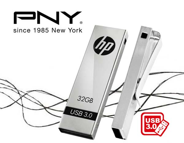 На фото можно увидеть флешку PNY HP x710w