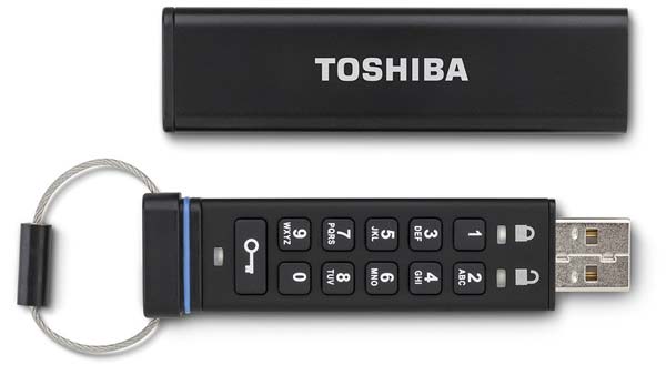 На фото флешка Encrypted USB Flash Drive от Toshiba