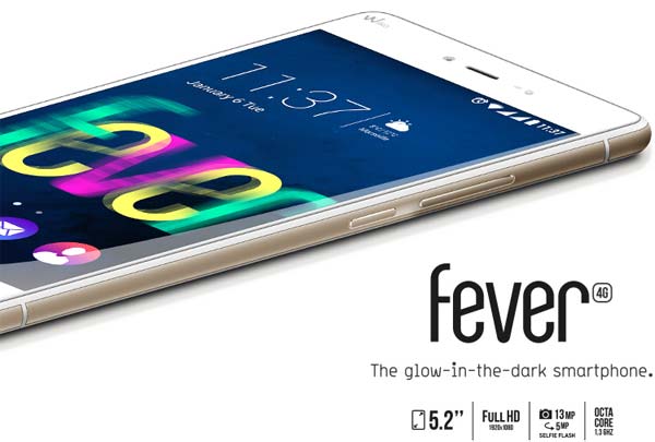 На фото устройство Wiko FEVER 4G